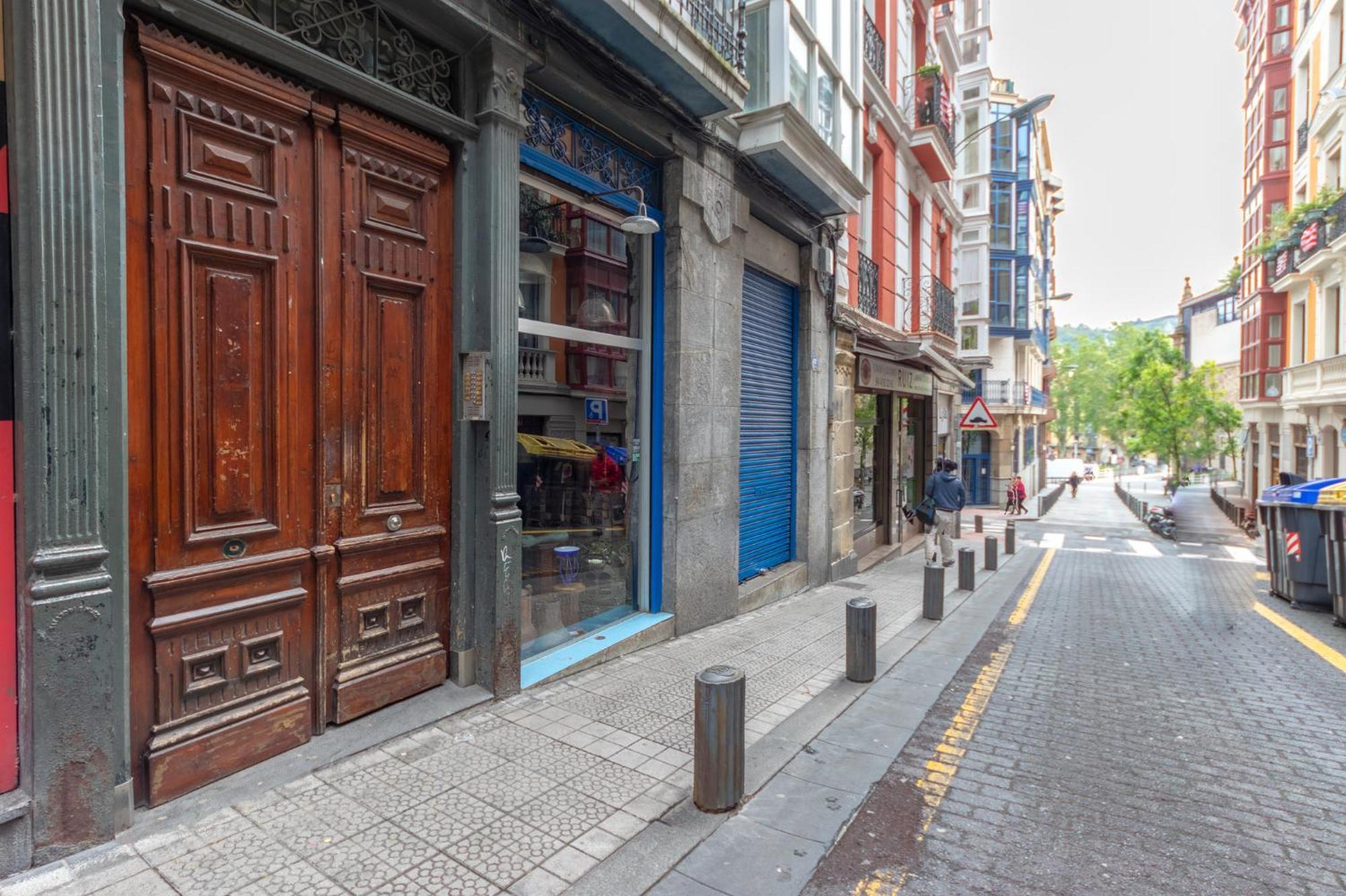 Encantador Apartamento En El Casco Antiguo De Bilbao Exterior photo